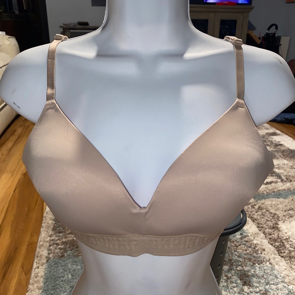 36B VS Pink Bra tan